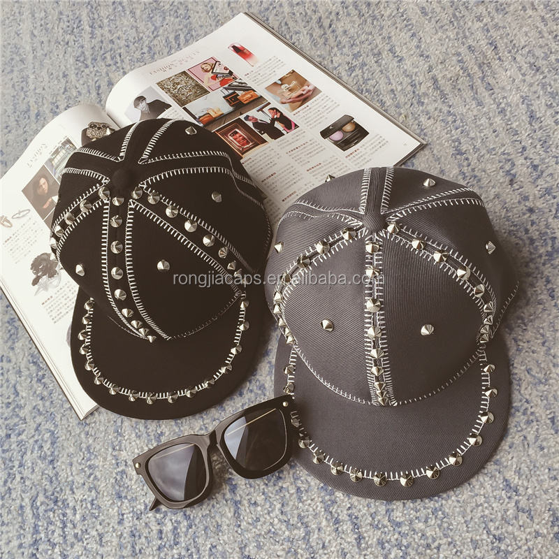 Fashion Metal Studs Wholesale Flat Brim Caps and Hats