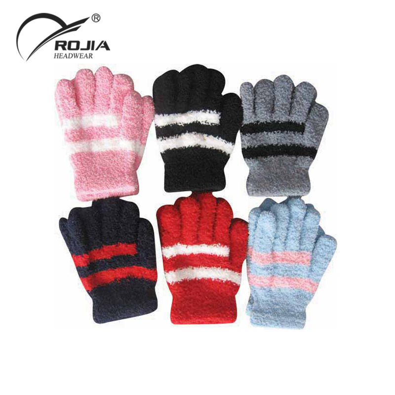 China Factory Wholesale Ladies Acrylic Knitted Gloves Magic Knit Design