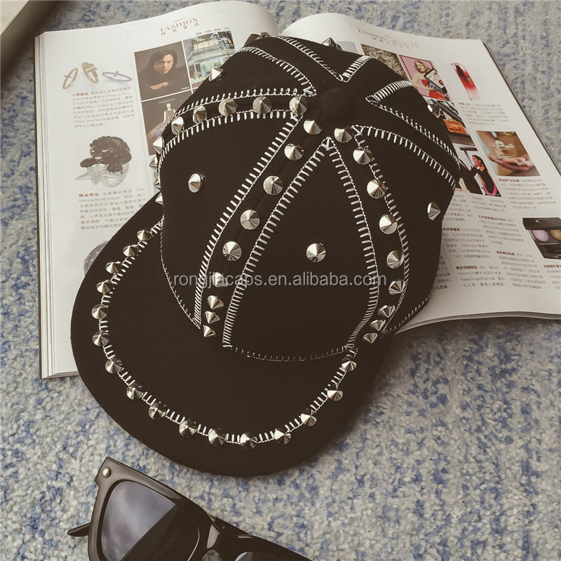 Fashion Metal Studs Wholesale Flat Brim Caps and Hats