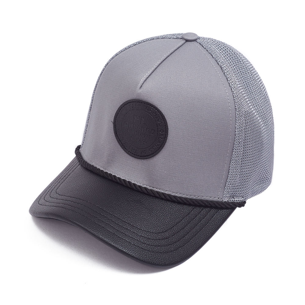 Adult Fashionable DIY Plain Trucker Hat Mesh Baseball Cap for Casual Summer Outdoor Sports Sublimation Blank Cap for Outdoor